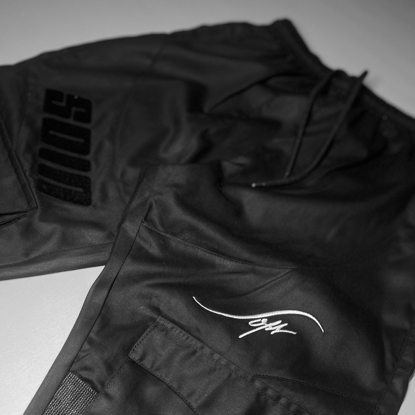 Noir BlackOut