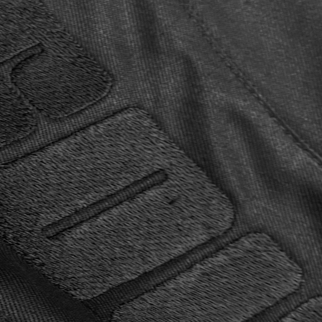 Noir BlackOut