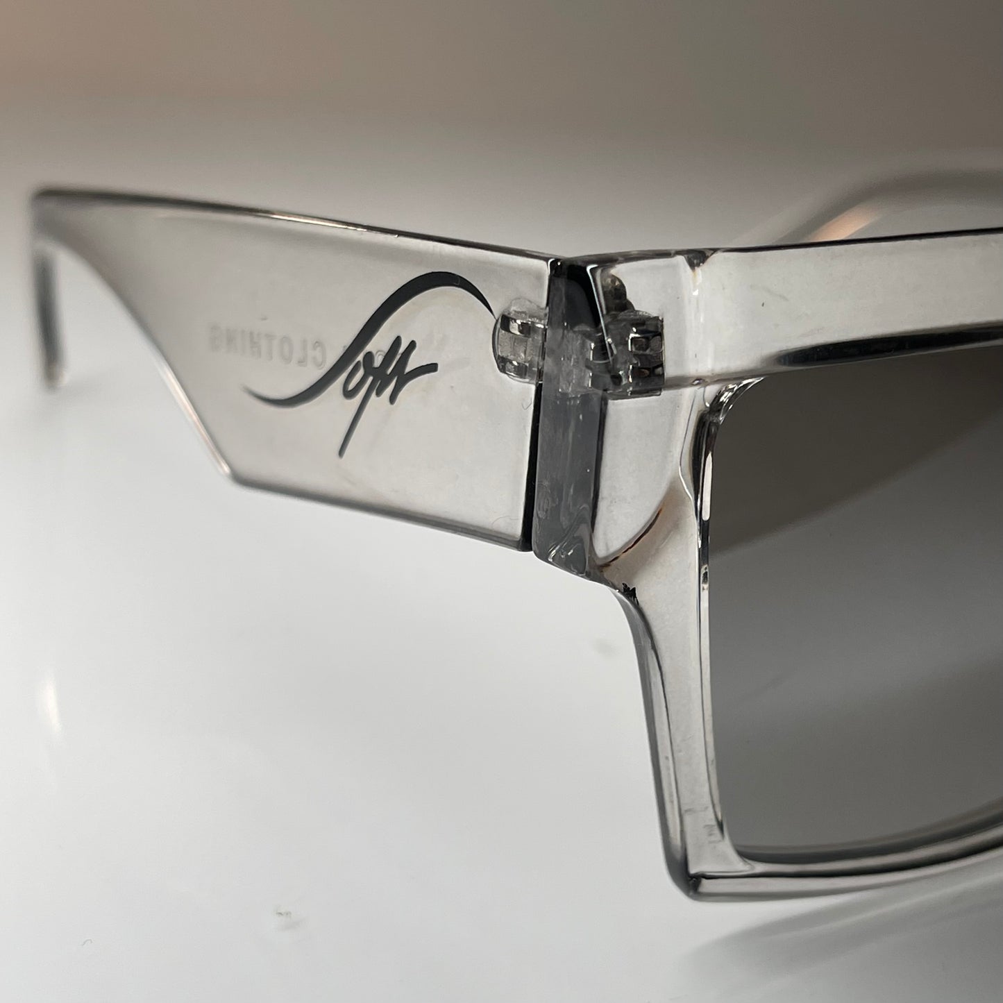 Clear Premium Black