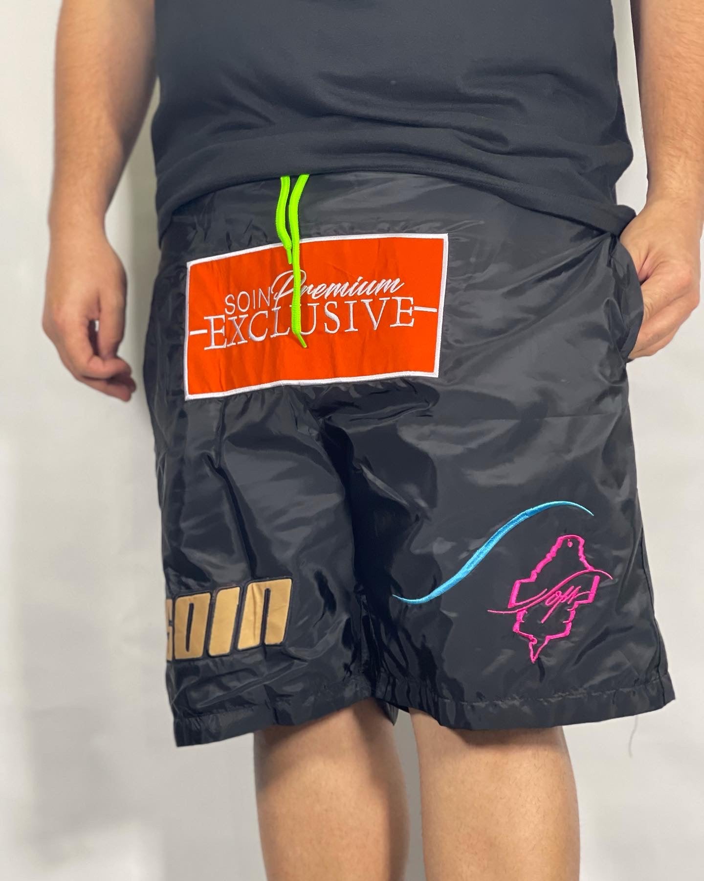 Black Premium Exclusive