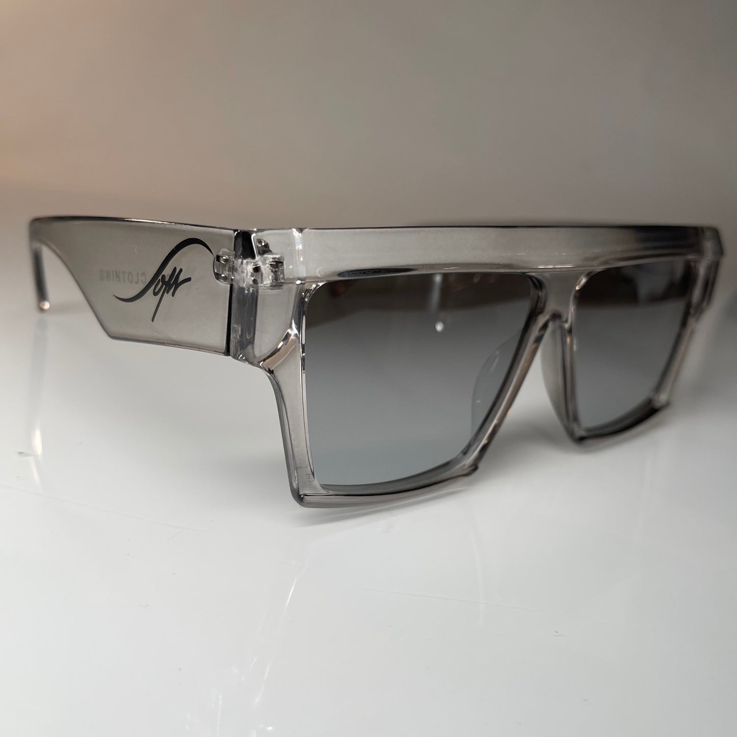 Clear Premium Black