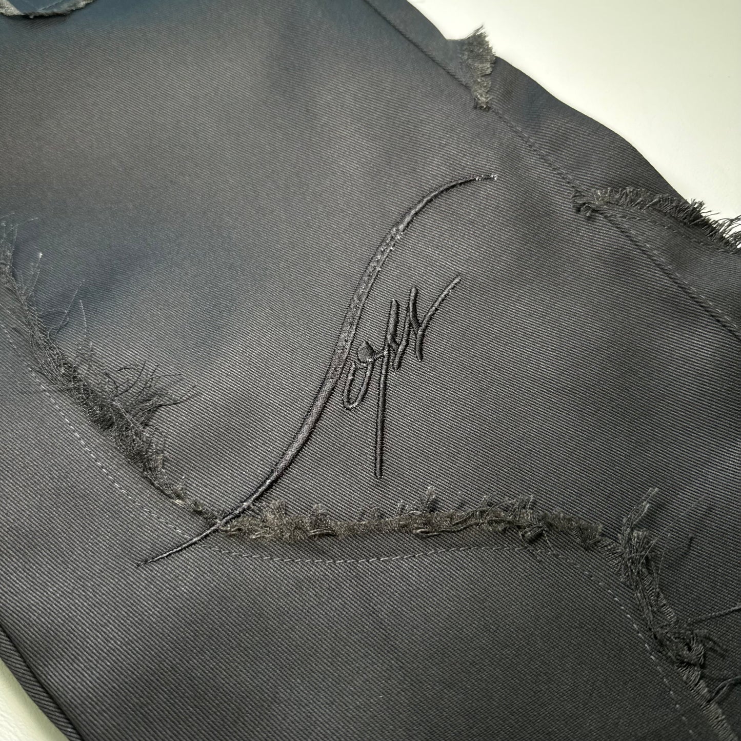 Raven Distressed
