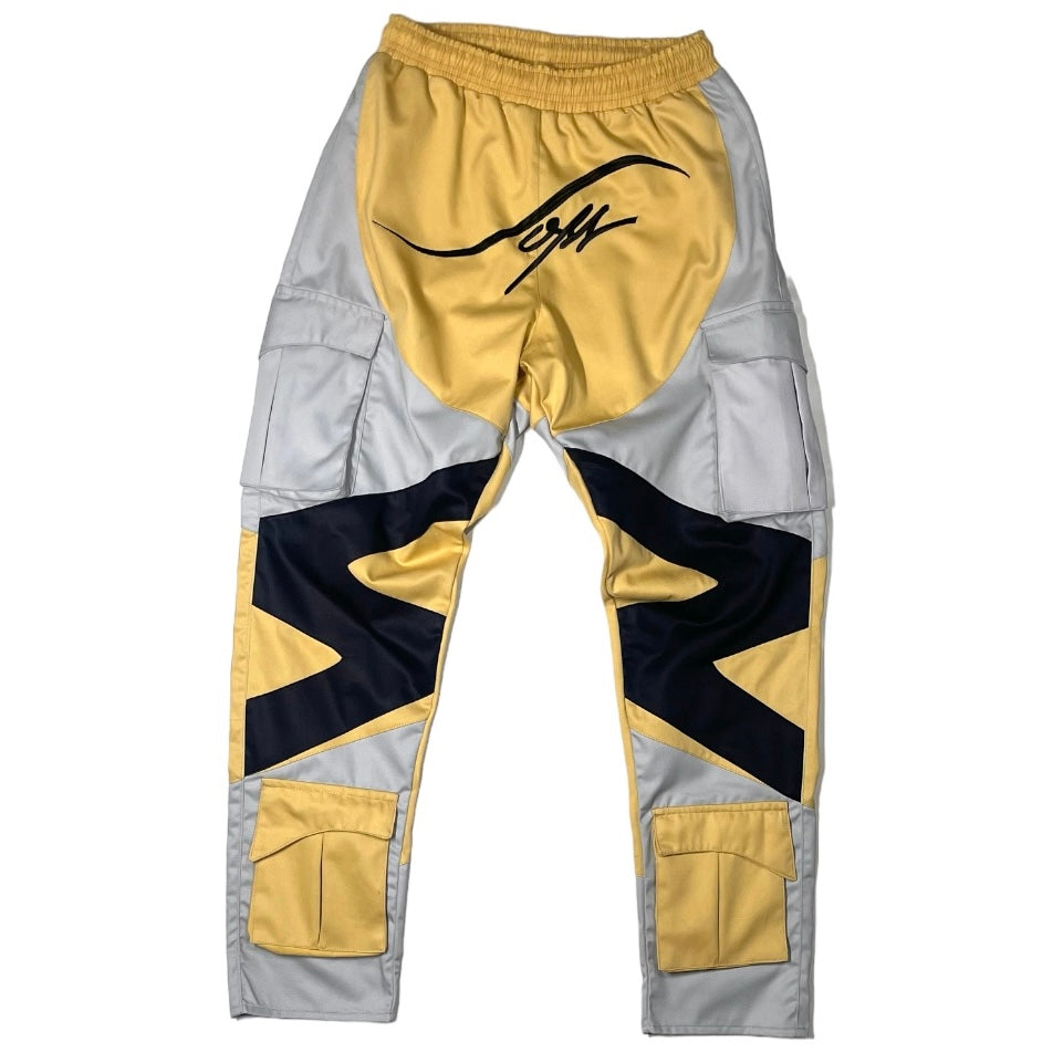 Creme Set( free Tshirt ) (small)